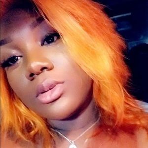 Meet your Posher, Caseye